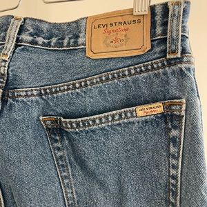 Levi Strauss Signature Jeans